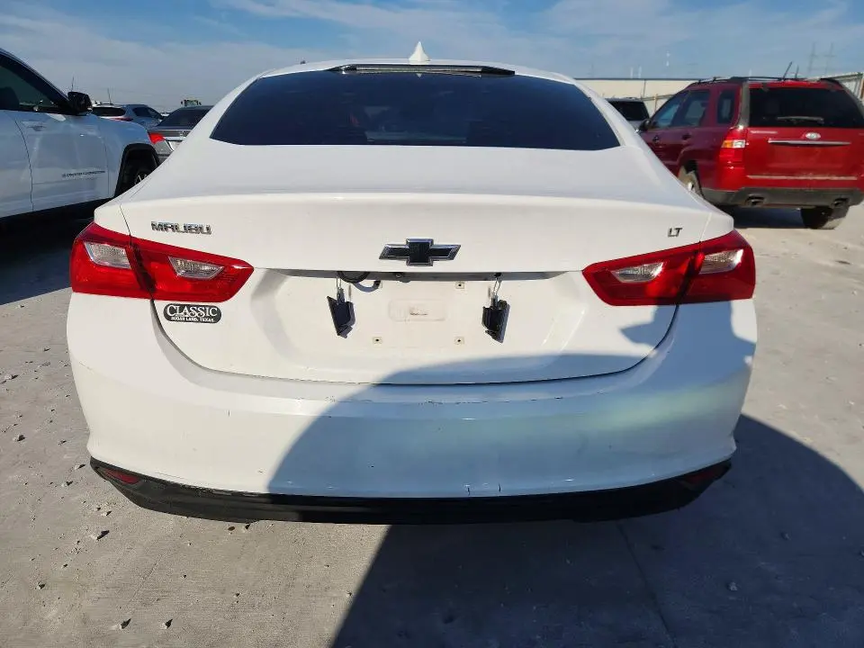 2018 CHEVROLET MALIBU LT  