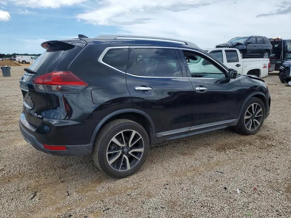 2020 NISSAN ROGUE SL  