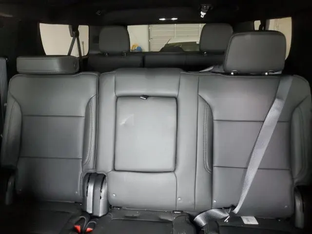 2024 CHEVROLET SUBURBAN K1500 LT  