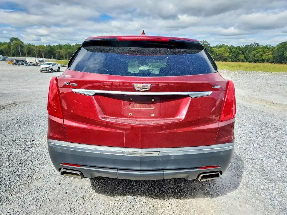 2017 CADILLAC XT5   