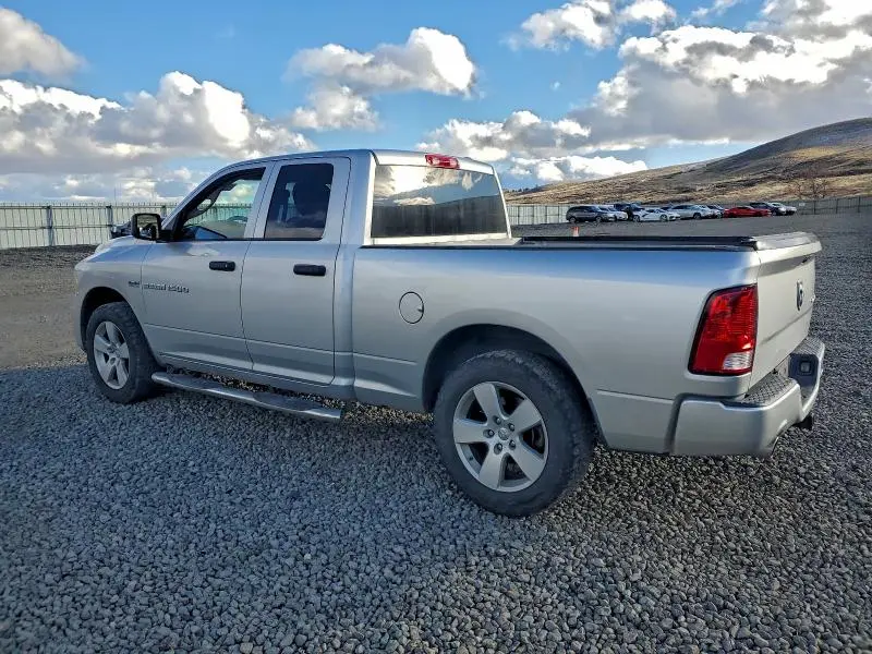 2012 DODGE RAM 1500 ST  
