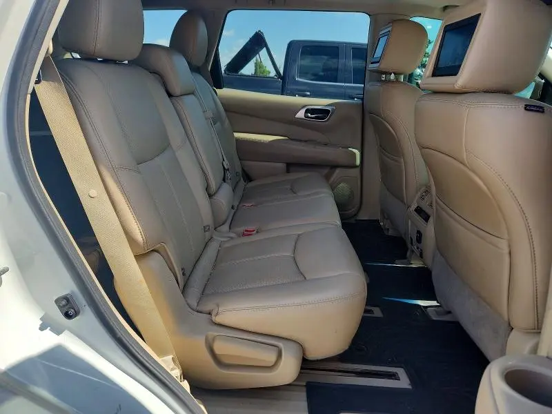 2014 NISSAN PATHFINDER S  