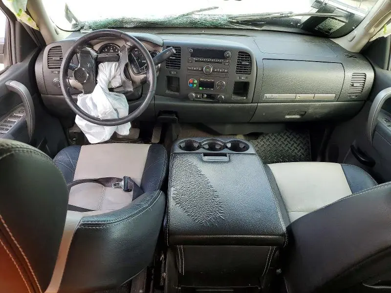 2012 CHEVROLET SILVERADO C1500 LT  