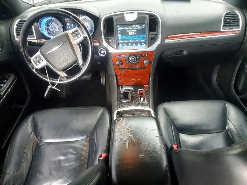 2012 CHRYSLER 300 LIMITED  