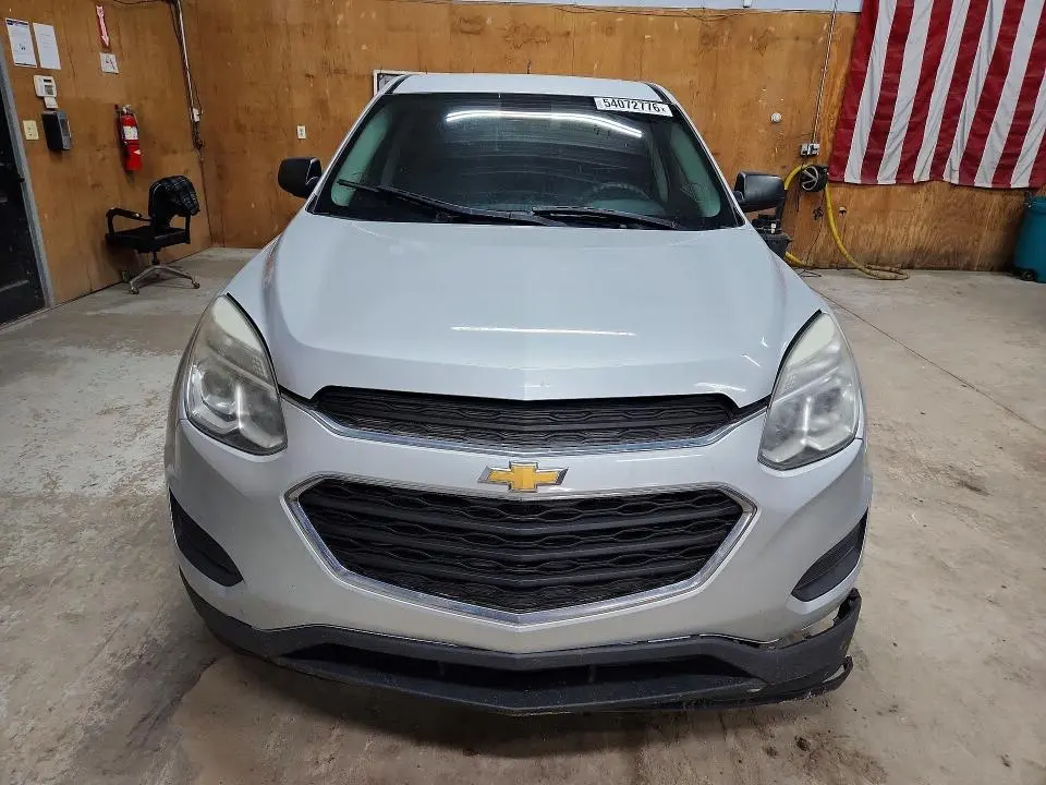 2017 CHEVROLET EQUINOX LS  
