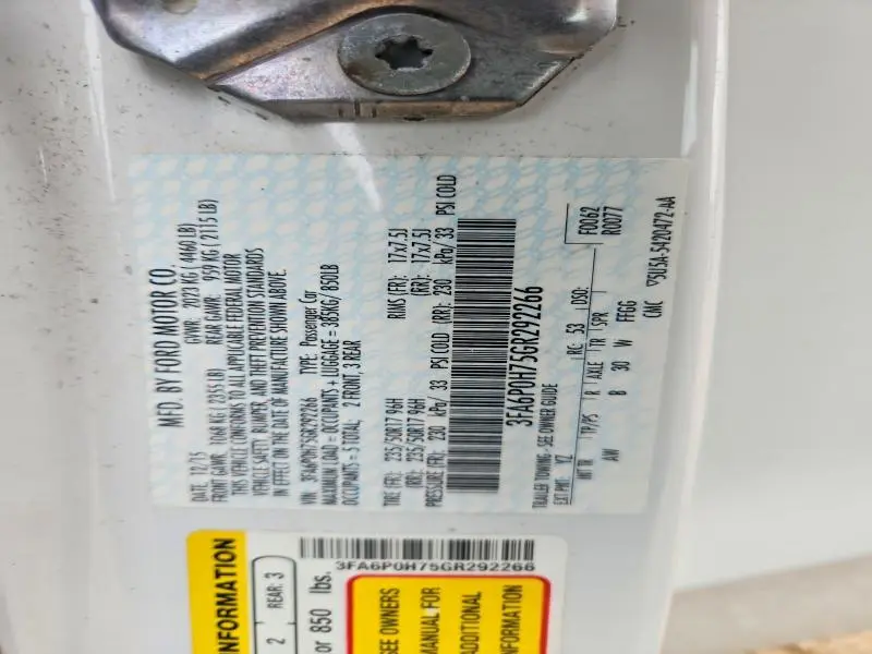 2016 FORD FUSION SE  