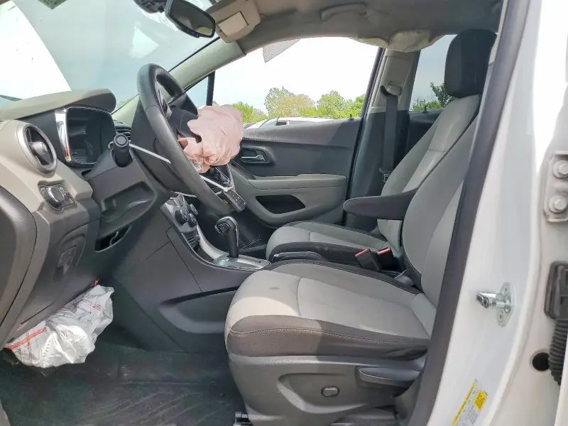 2015 CHEVROLET TRAX 1LT  