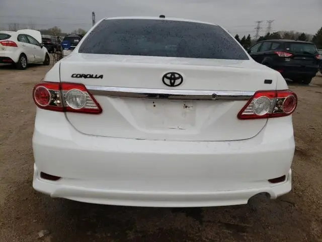 2011 TOYOTA COROLLA BASE  