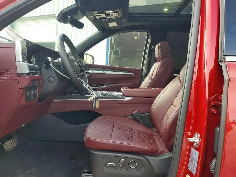 2026 CADILLAC ESCALADE LUXURY  