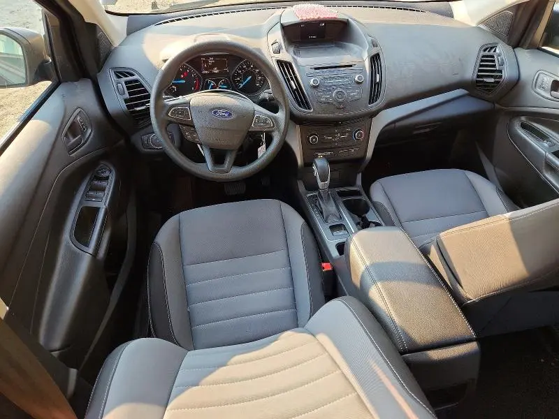 2017 FORD ESCAPE S  