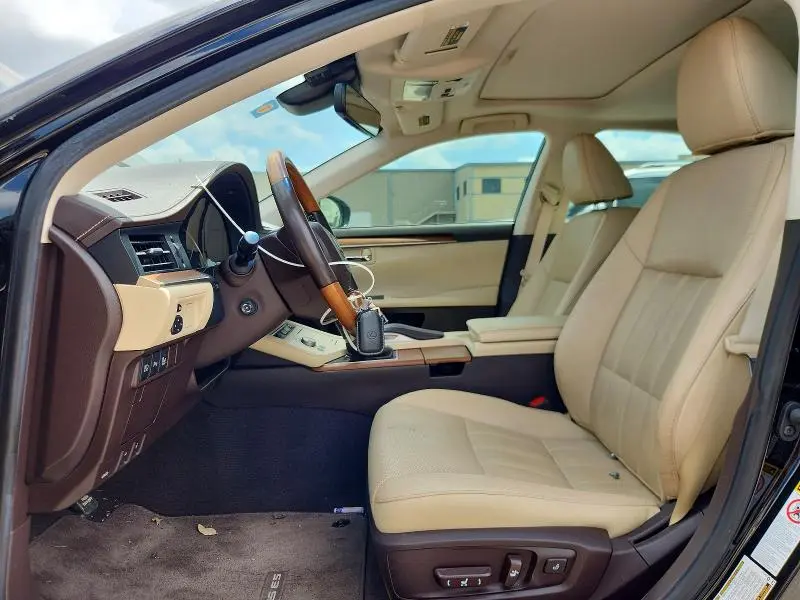 2018 LEXUS ES 300H  