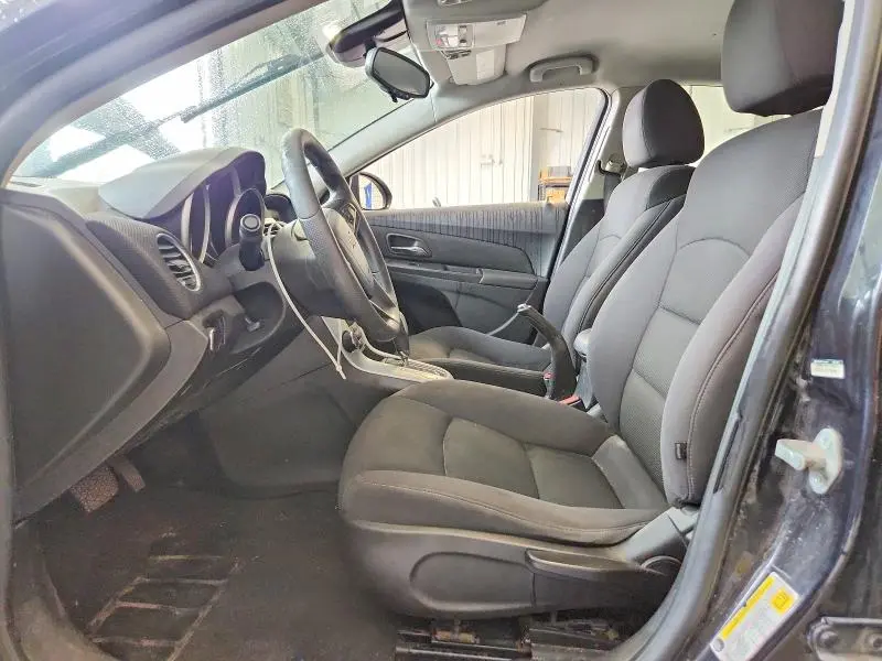 2012 CHEVROLET CRUZE LT  