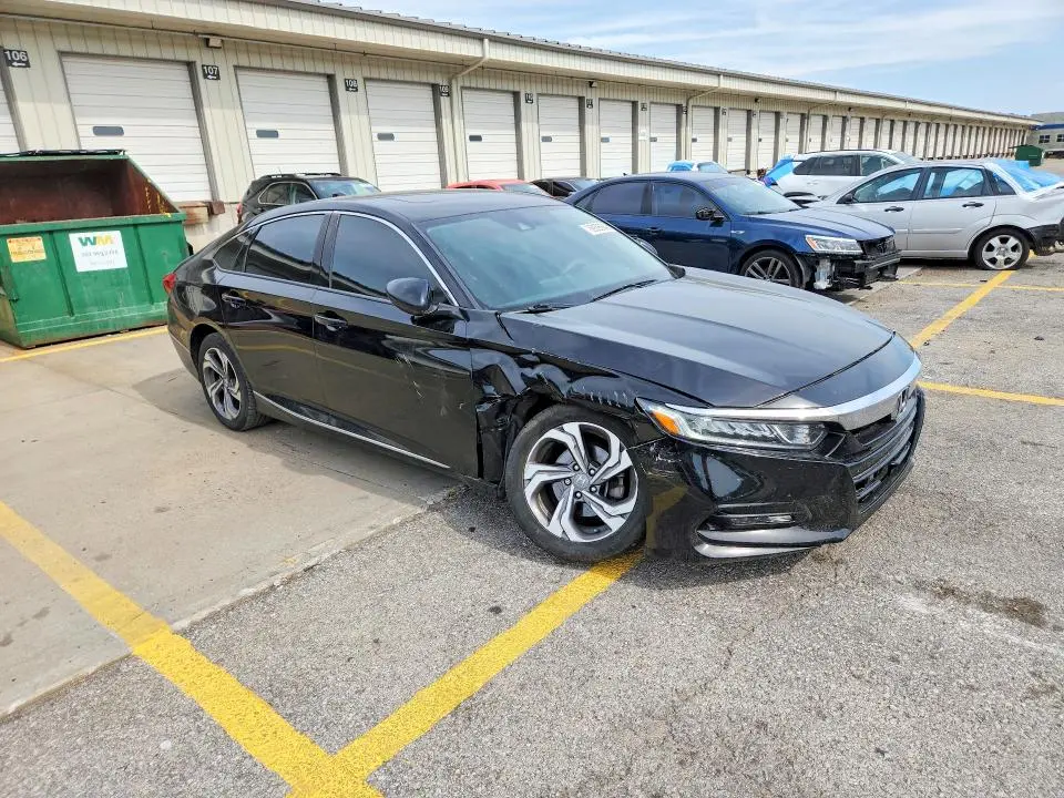 2018 HONDA ACCORD EX  