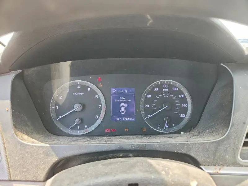 2017 HYUNDAI SONATA SE  