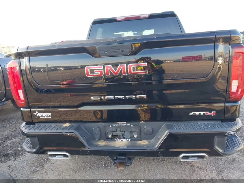 2021 GMC SIERRA 1500 4WD  SHORT BOX AT4