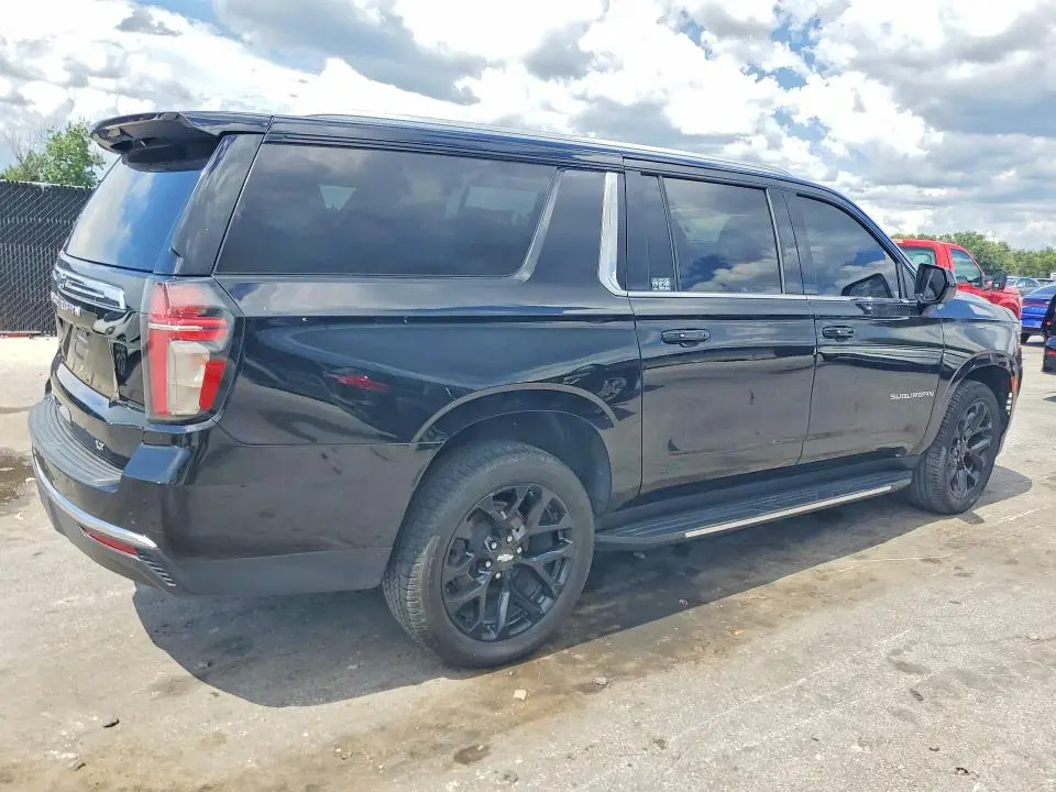 2021 CHEVROLET SUBURBAN C1500 LT  