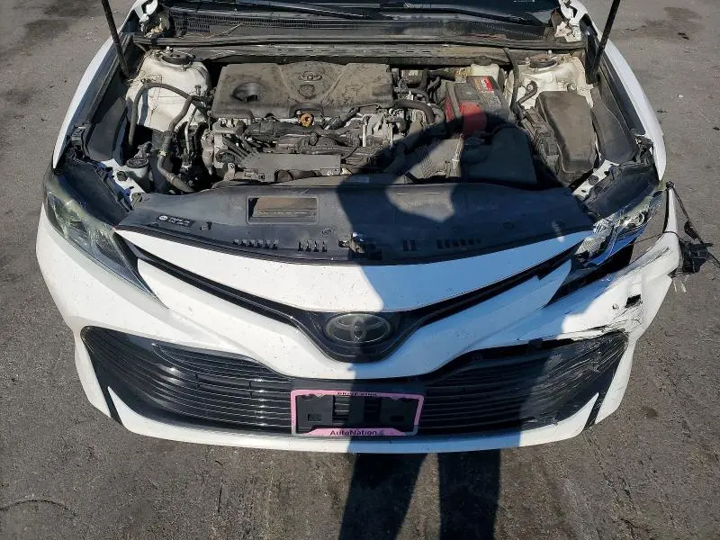 2019 TOYOTA CAMRY LE  