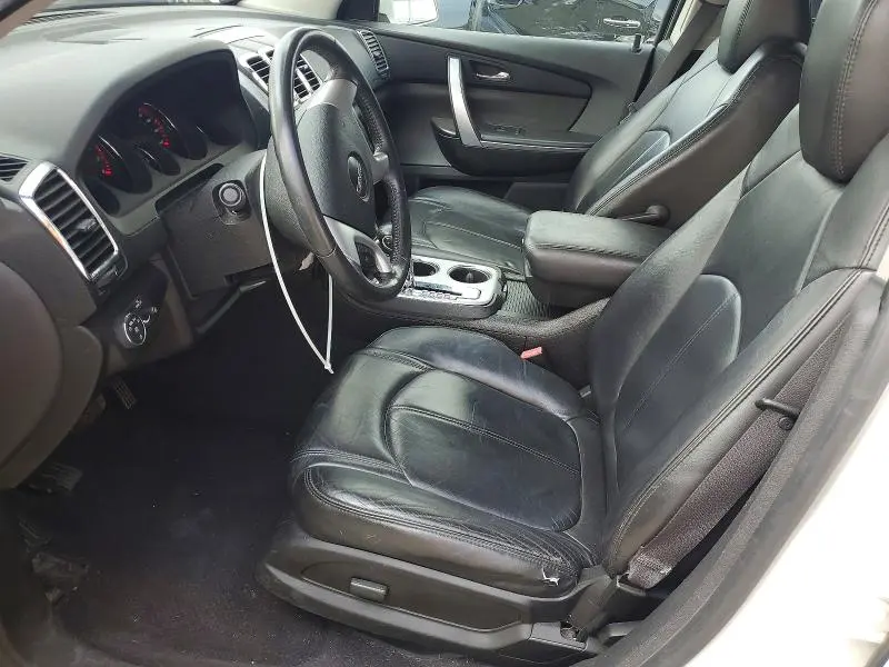 2010 GMC ACADIA SLT-1  