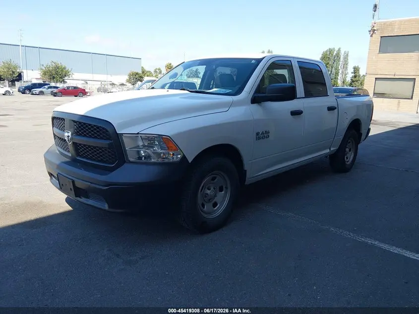 2018 RAM 1500 TRADESMAN  4X2 5'7 BOX