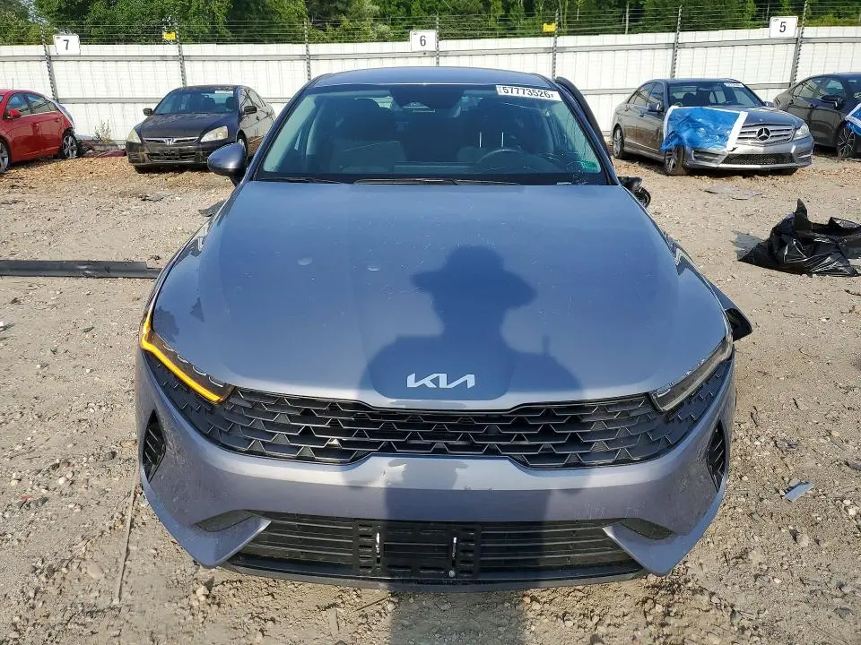 2022 KIA K5 LXS  