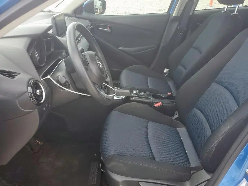 2019 TOYOTA YARIS L  