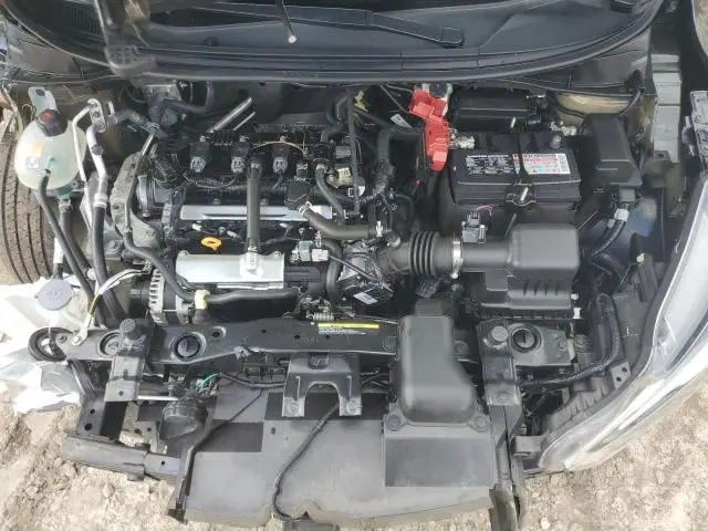 2022 NISSAN VERSA SV  