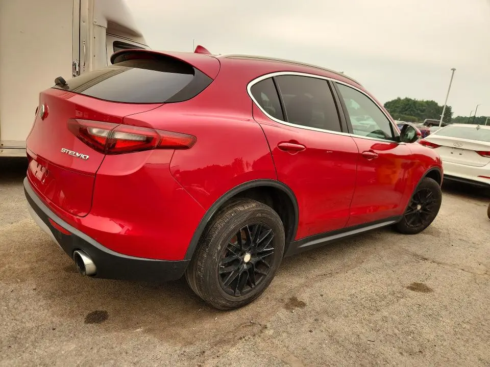 2018 ALFA ROMEO STELVIO   