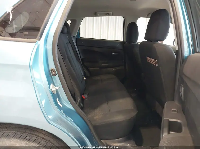 2011 MITSUBISHI OUTLANDER SPORT SE