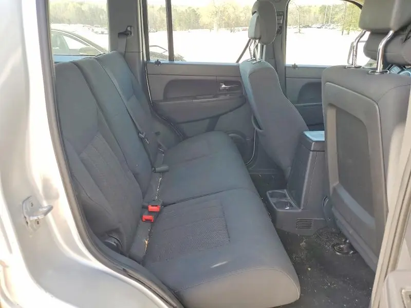 2012 JEEP LIBERTY SPORT  