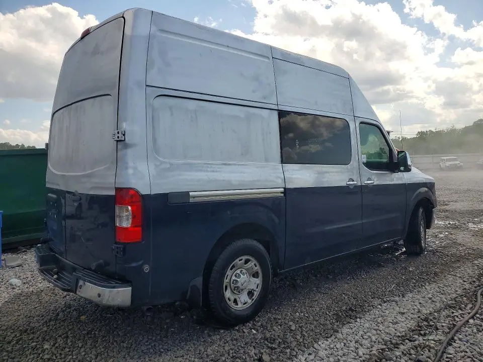 2012 NISSAN NV 2500  