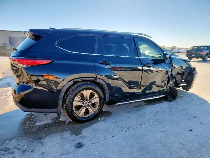 2023 TOYOTA HIGHLANDER HYBRID BRONZE EDITION  