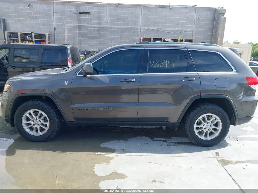 2019 JEEP GRAND CHEROKEE LAREDO E 4X4