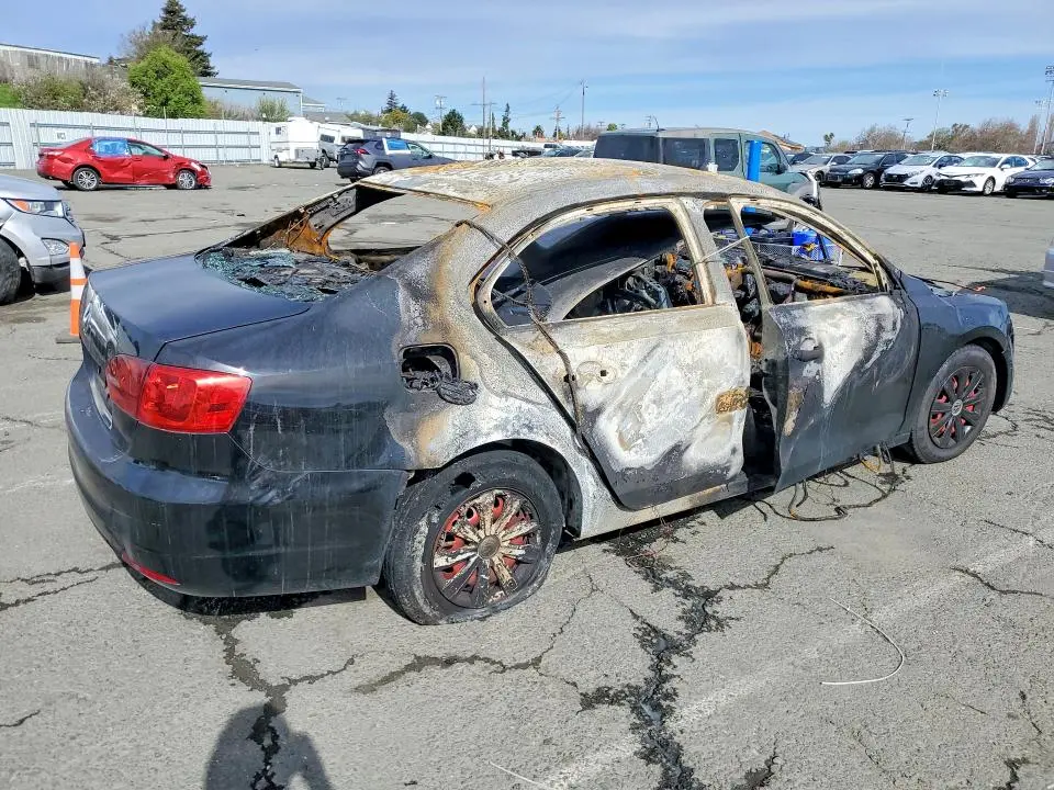 2014 VOLKSWAGEN JETTA BASE  