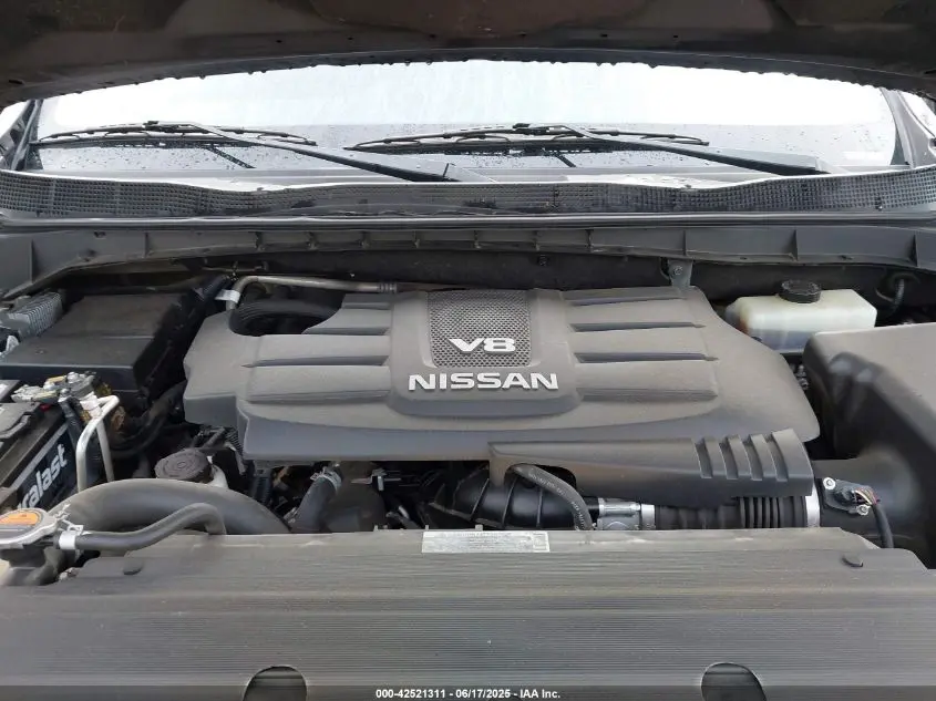 2017 NISSAN TITAN SV