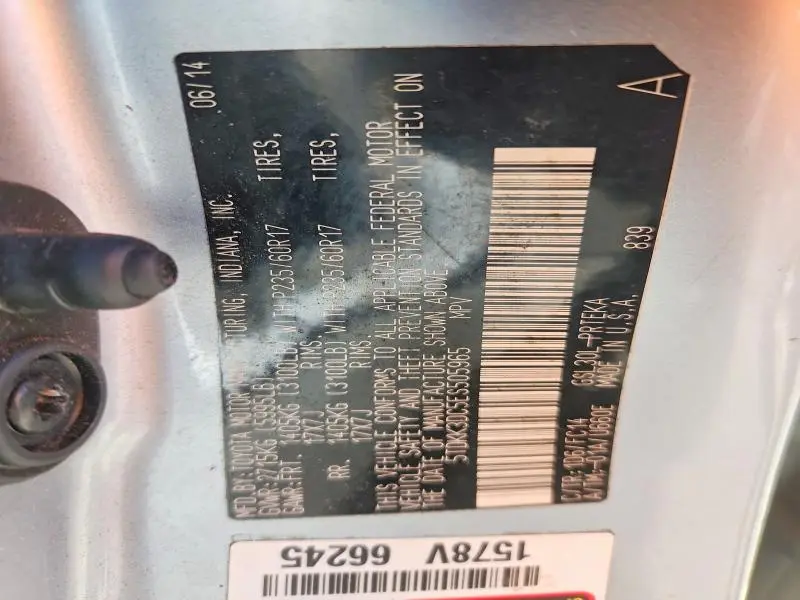 2014 TOYOTA SIENNA LE  