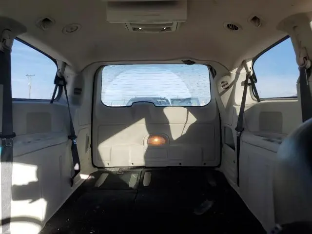 2013 CHRYSLER TOWN & COUNTRY TOURING  