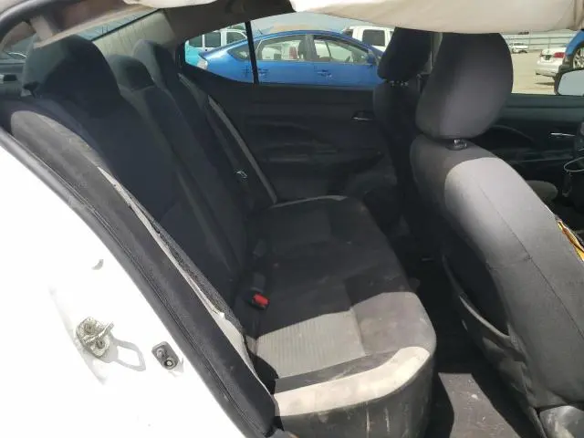 2020 NISSAN VERSA SV  