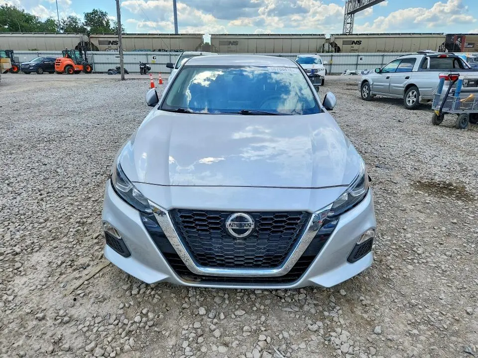 2019 NISSAN ALTIMA S  