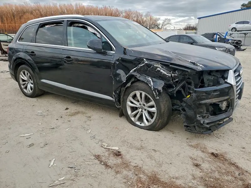 2017 AUDI Q7   
