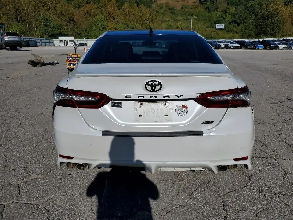 2019 TOYOTA CAMRY XSE  