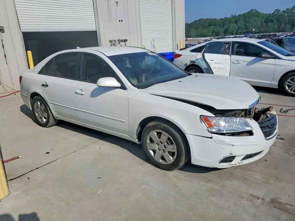 2010 HYUNDAI SONATA GLS  