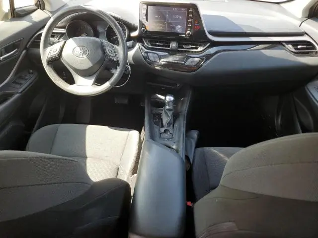 2020 TOYOTA C-HR XLE  