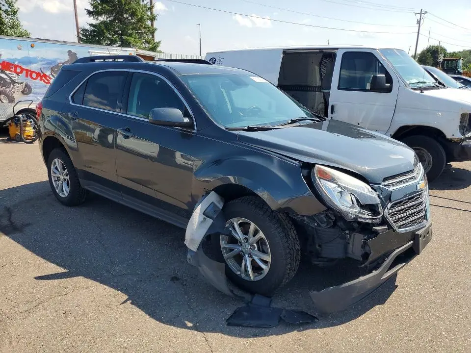 2017 CHEVROLET EQUINOX LT  