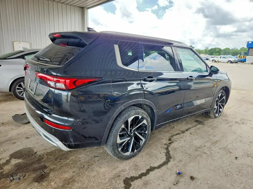 2024 MITSUBISHI OUTLANDER SEL  