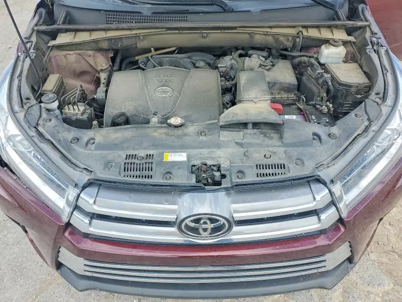 2019 TOYOTA HIGHLANDER LIMITED PLATINUM  