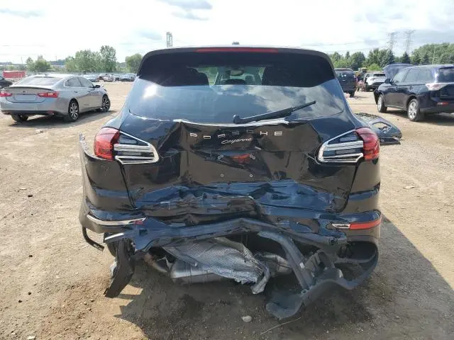 2017 PORSCHE CAYENNE   