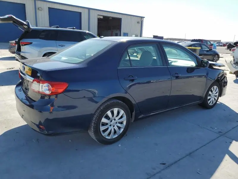 2013 TOYOTA COROLLA BASE  
