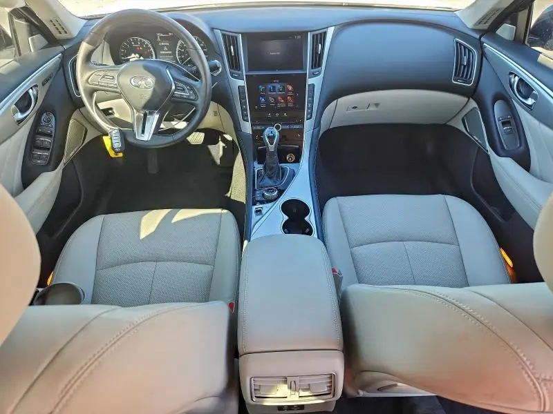 2024 INFINITI Q50 LUXE  