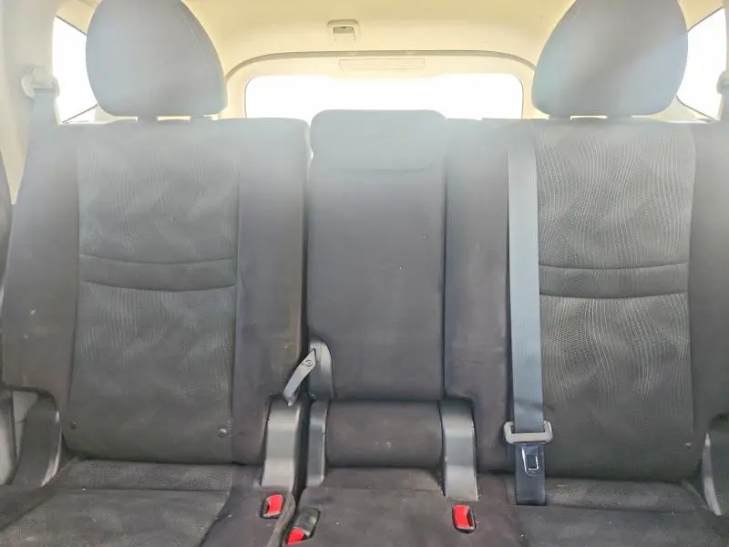 2014 NISSAN ROGUE SV  