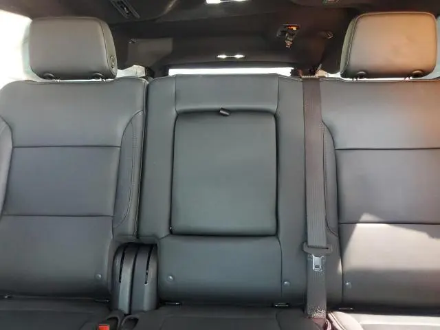 2024 CHEVROLET SUBURBAN C1500 LT  